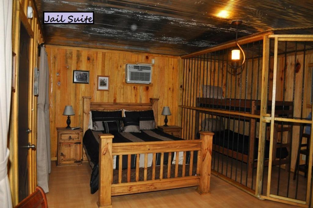 فندق Diamonds Old West مورفريسبورو المظهر الخارجي الصورة