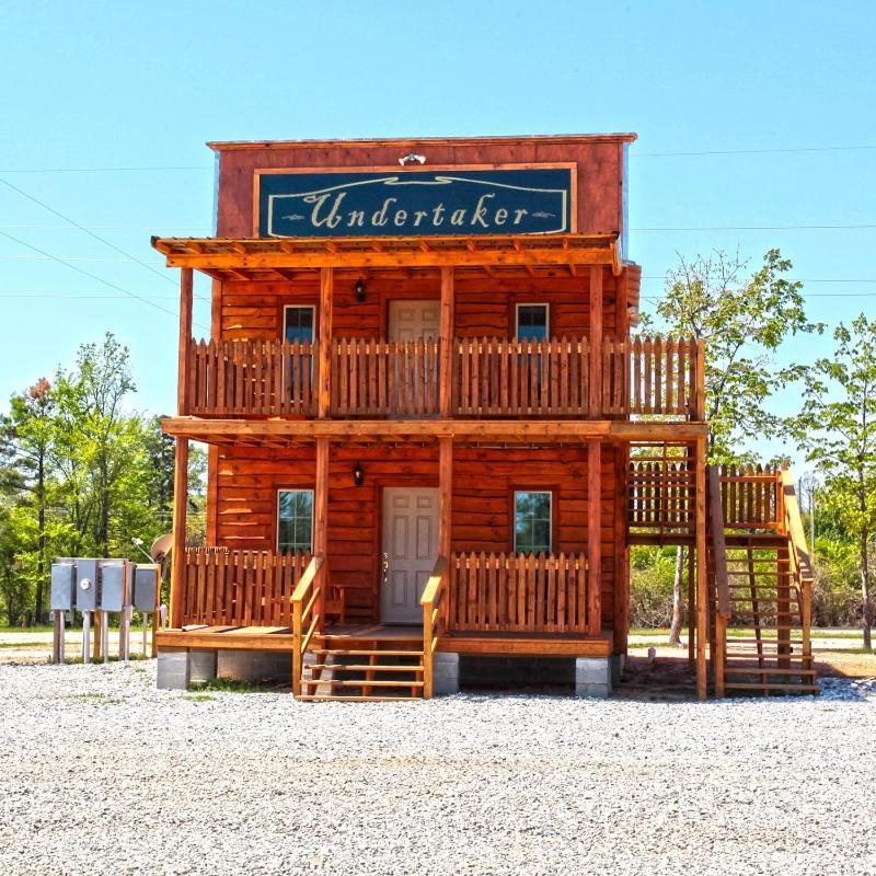 فندق Diamonds Old West مورفريسبورو المظهر الخارجي الصورة